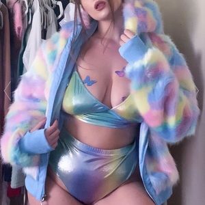 Dolls Kill - Sugar Thrillz - 1X rainbow ombré faux fur coat. NWT
